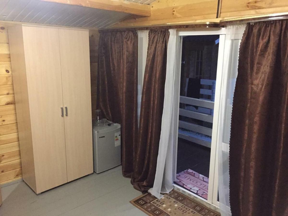 Hôtel Гостевой Комплекс Парус à New Athos Extérieur photo