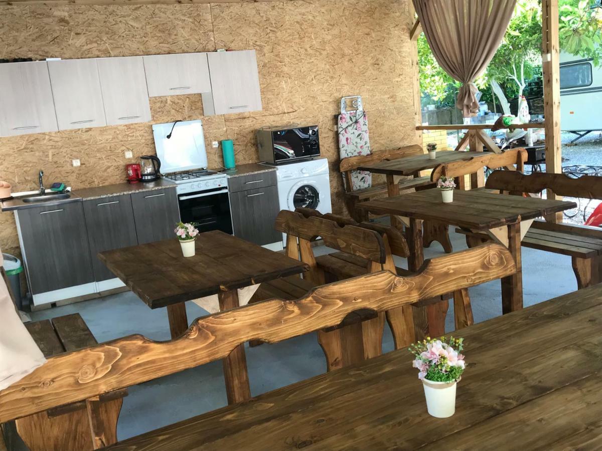 Hôtel Гостевой Комплекс Парус à New Athos Extérieur photo